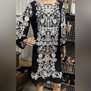 Studio One New York Black and White Floral Midi Dress size M
